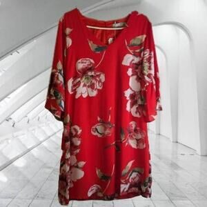 Belongski Large NWT Floral, Bell sleeves dress. Beautiful dress Fall, Office